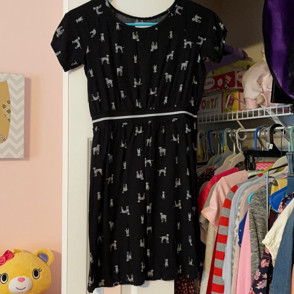 Old Navy short sleeve black Dalmatian dress